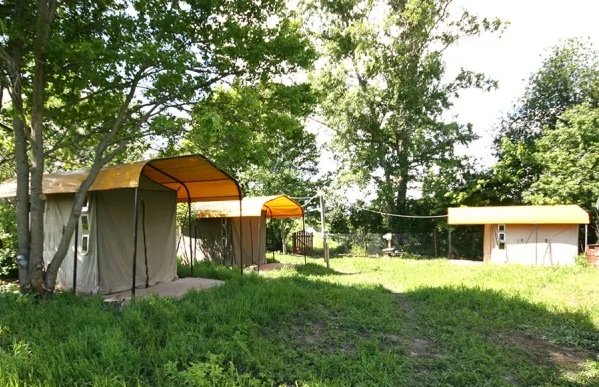 ”Палатки